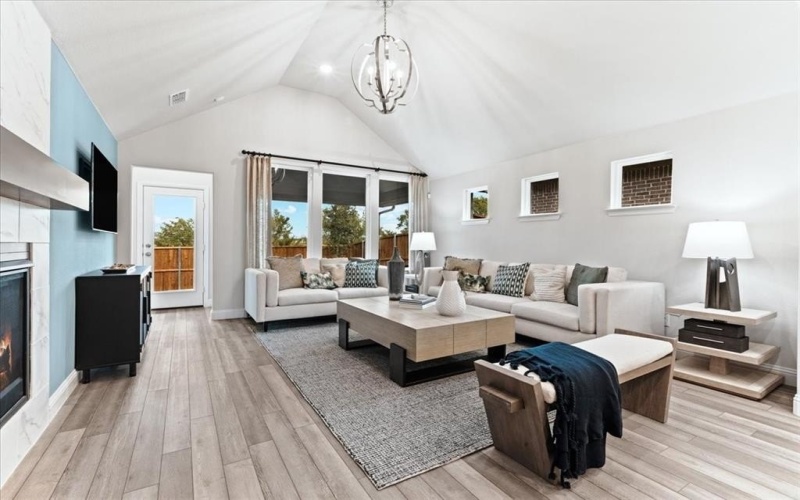 2210 Walden Pond Boulevard, Forney, TX 75126, 4 Habitaciones Habitaciones , ,3 BañosBaños,Residential,En Venta,2210 Walden Pond Boulevard,0,21091491