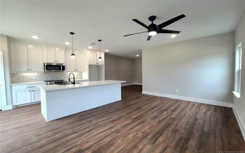 131 S McLean Drive, Durant, OK 74701, 6 Habitaciones Habitaciones , ,5 BañosBaños,Residential,En Venta,131 S McLean Drive,0,21091551