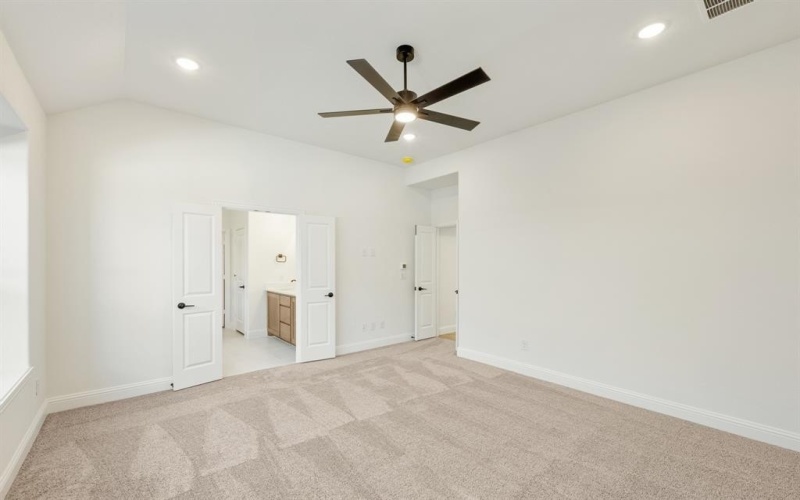 1545 Laurel Avenue, Aubrey, TX 76227, 4 Habitaciones Habitaciones , ,2 BañosBaños,Residential,En Venta,1545 Laurel Avenue,0,21091579
