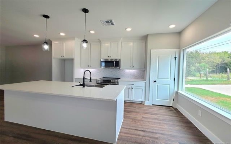 125 S McLean Drive, Durant, OK 74701, 6 Habitaciones Habitaciones , ,5 BañosBaños,Residential,En Venta,125 S McLean Drive,0,21091598