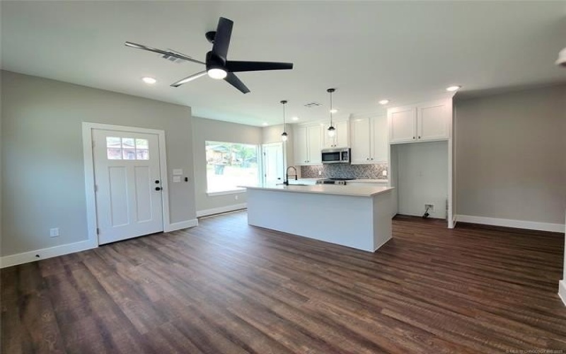 125 S McLean Drive, Durant, OK 74701, 6 Habitaciones Habitaciones , ,5 BañosBaños,Residential,En Venta,125 S McLean Drive,0,21091598