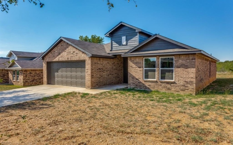 1523 Jacqueline Lane, Graham, TX 76450, 3 Habitaciones Habitaciones , ,2 BañosBaños,Residential,En Venta,1523 Jacqueline Lane,0,21091656