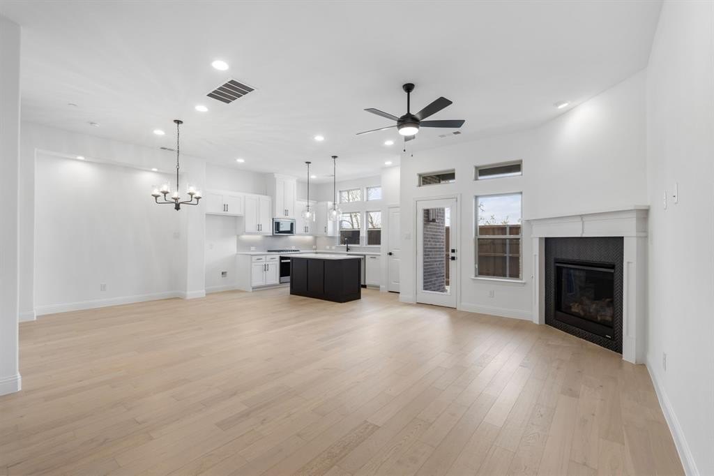 102 Kensington Drive, Lewisville, TX 75067, 3 Bedrooms Bedrooms, ,2 BathroomsBathrooms,Residential,For Sale,102 Kensington Drive,0,21091694