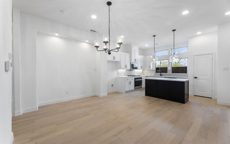 102 Kensington Drive, Lewisville, TX 75067, 3 Bedrooms Bedrooms, ,2 BathroomsBathrooms,Residential,For Sale,102 Kensington Drive,0,21091694