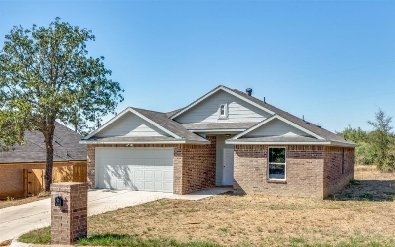 1533 Jacqueline Lane, Graham, TX 76450, 3 Habitaciones Habitaciones , ,2 BañosBaños,Residential,En Venta,1533 Jacqueline Lane,0,21091695
