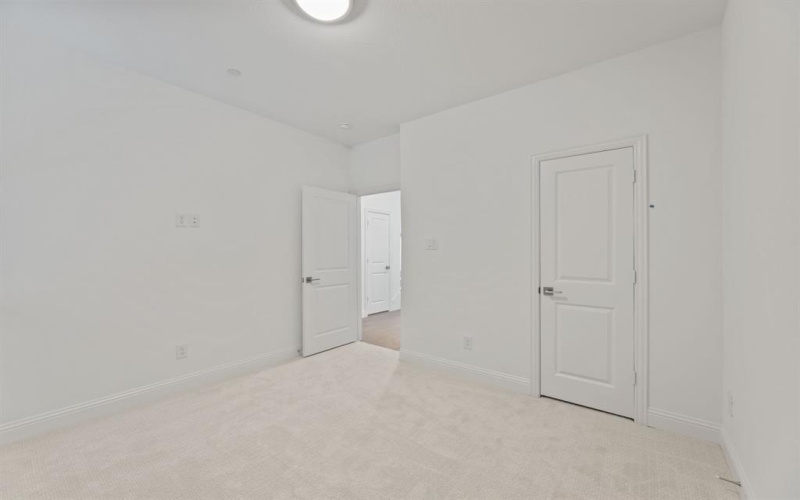 111 Kensington Drive, Lewisville, TX 75067, 3 Habitaciones Habitaciones , ,2 BañosBaños,Residential,En Venta,111 Kensington Drive,0,21091708