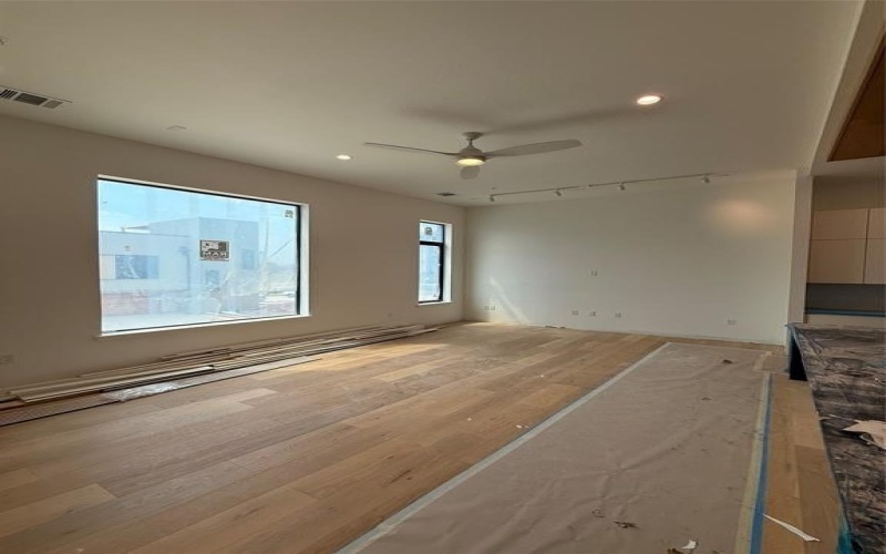 1111 Raiford Road #112, Carrollton, TX 75007, 3 Bedrooms Bedrooms, ,2 BathroomsBathrooms,Residential,For Sale,1111 Raiford Road,0,21091783