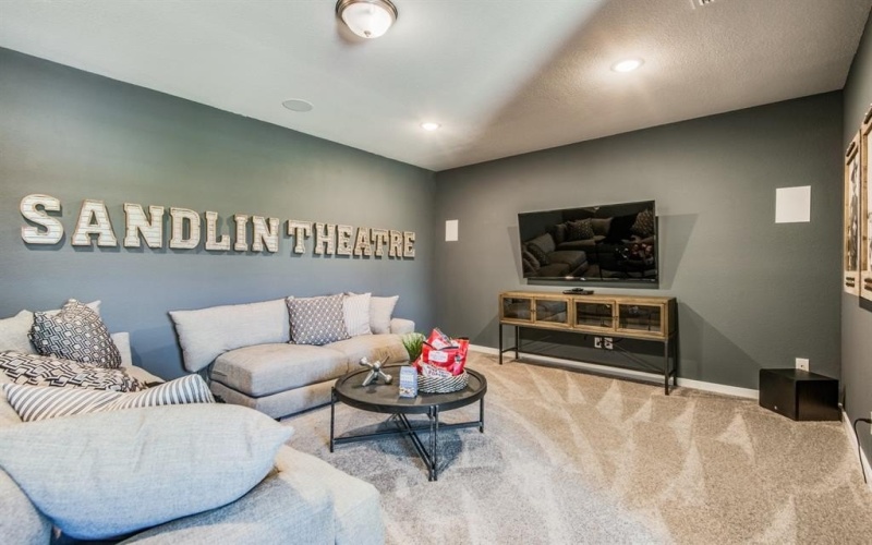 207 OakCrest Drive, Justin, TX 76247, 4 Habitaciones Habitaciones , ,3 BañosBaños,Residential,En Venta,207 OakCrest Drive,0,21091820