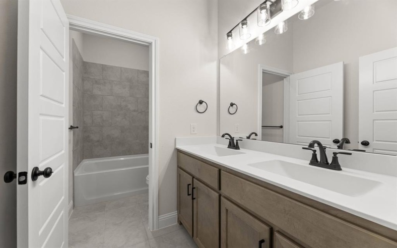 43 Magpie Street, Joshua, TX 76058, 4 Habitaciones Habitaciones , ,2 BañosBaños,Residential,En Venta,43 Magpie Street,0,21091868