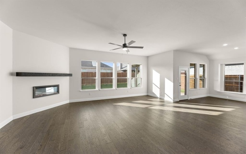 43 Magpie Street, Joshua, TX 76058, 4 Habitaciones Habitaciones , ,2 BañosBaños,Residential,En Venta,43 Magpie Street,0,21091868