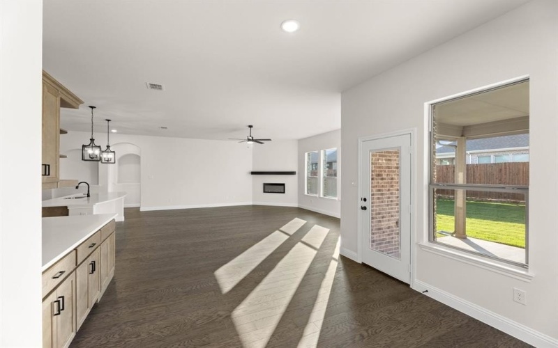 43 Magpie Street, Joshua, TX 76058, 4 Habitaciones Habitaciones , ,2 BañosBaños,Residential,En Venta,43 Magpie Street,0,21091868