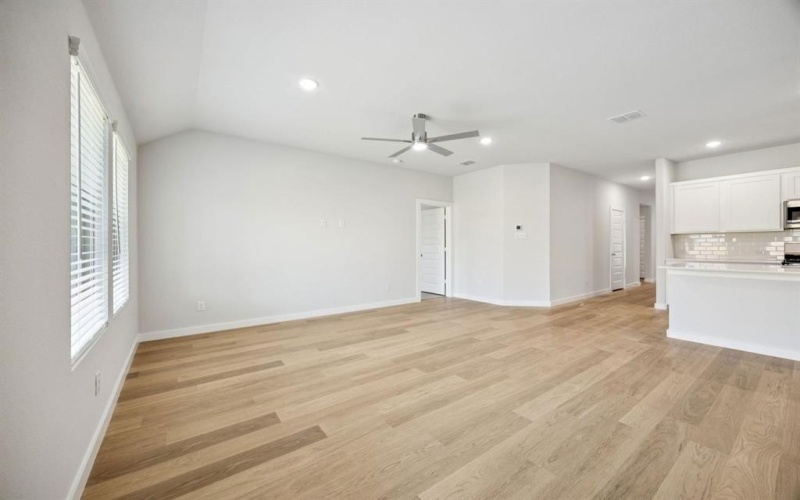 616 Marigold Hill Way, McKinney, TX 75071, 4 Habitaciones Habitaciones , ,2 BañosBaños,Residential,En Venta,616 Marigold Hill Way,0,21091888