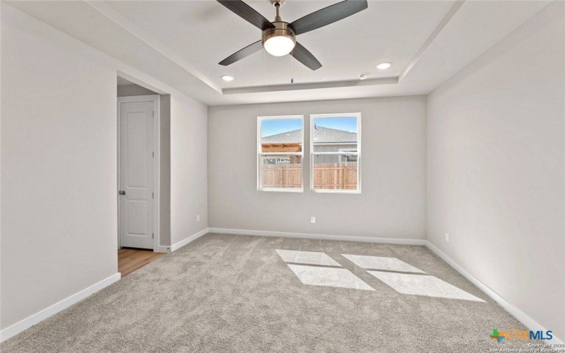 741 Whitman Street, New Braunfels, TX 78130, 4 Habitaciones Habitaciones , ,2 BañosBaños,Residential,En Venta,741 Whitman Street,0,595876