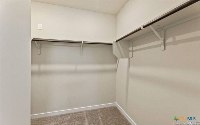 741 Whitman Street, New Braunfels, TX 78130, 4 Habitaciones Habitaciones , ,2 BañosBaños,Residential,En Venta,741 Whitman Street,0,595876