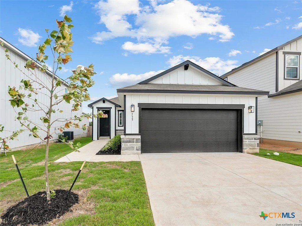 735 Langston Lane, New Braunfels, TX 78130, 4 Habitaciones Habitaciones , ,3 BañosBaños,Residential,En Venta,735 Langston Lane,0,595878