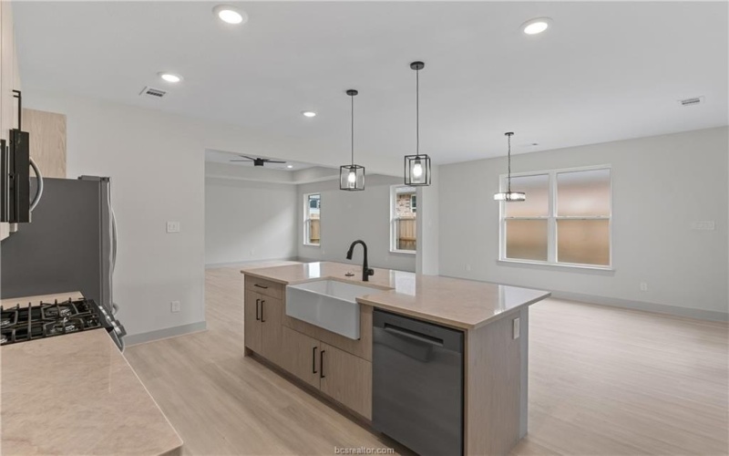 4016 Etonbury Avenue, College Station, TX 77845, 3 Bedrooms Bedrooms, ,2 BathroomsBathrooms,Residential,For Sale,4016 Etonbury Avenue,0,25011045
