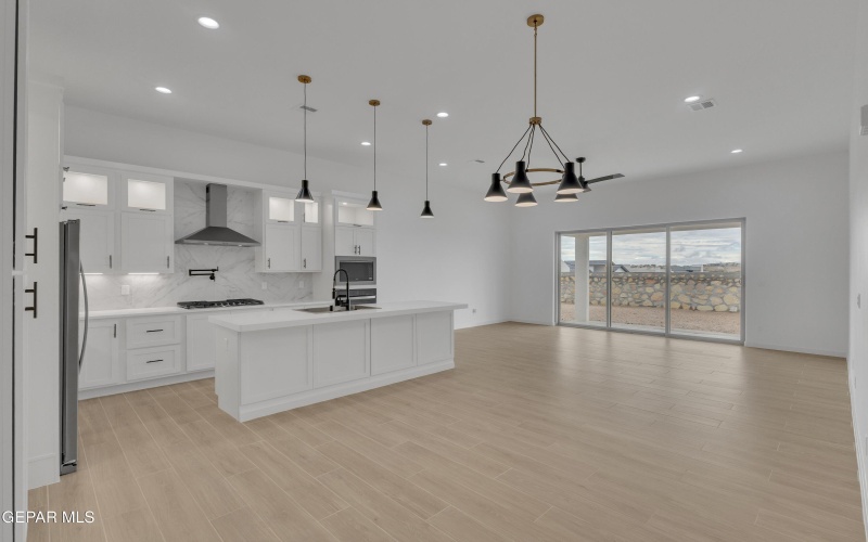 14573 John McNeely Avenue, El Paso, TX 79938, 4 Habitaciones Habitaciones , ,3 BañosBaños,Residential,En Venta,14573 John McNeely Avenue,0,932364