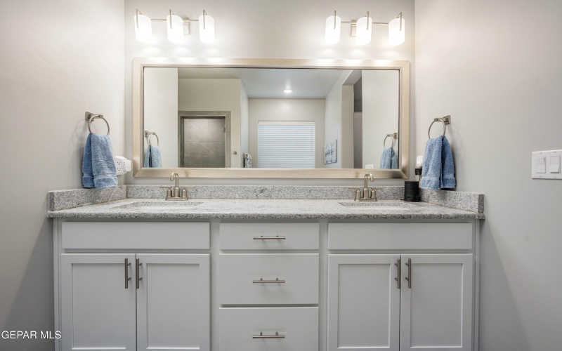 4346 Sage Springs Drive, Las Cruces, NM 88011, 5 Bedrooms Bedrooms, ,3 BathroomsBathrooms,Residential,For Sale,4346 Sage Springs Drive,0,932379