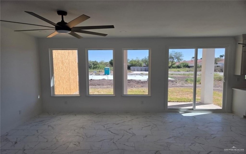 3527 K Center Street, McAllen, TX 78503, 3 Habitaciones Habitaciones , ,2 BañosBaños,Residential,En Venta,3527 K Center Street,0,483891