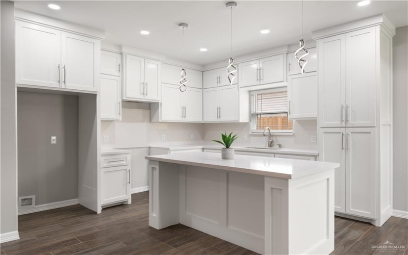 2200 Zinnia Street, Weslaco, TX 78599, 3 Habitaciones Habitaciones , ,2 BañosBaños,Residential,En Venta,2200 Zinnia Street,0,483904
