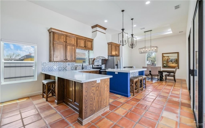 1810 Estrella Street, Roma, TX 78584, 4 Bedrooms Bedrooms, ,3 BathroomsBathrooms,Residential,For Sale,1810 Estrella Street,0,467600