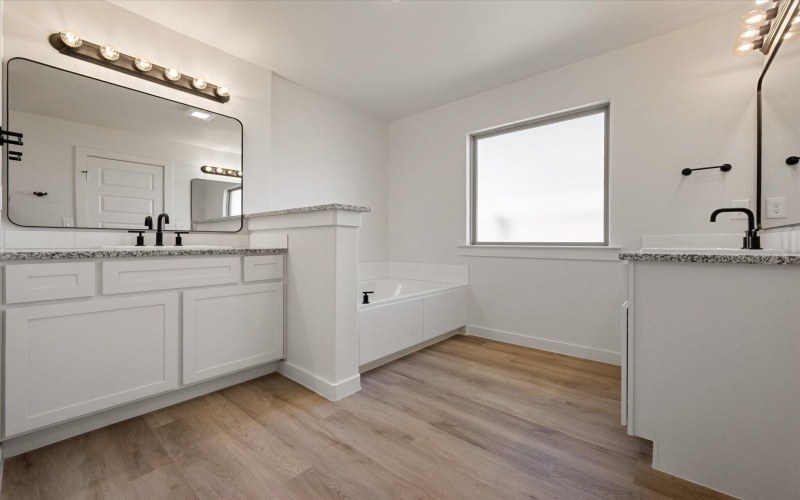 3022 139th Street, Lubbock, TX 79423, 4 Bedrooms Bedrooms, ,2 BathroomsBathrooms,Residential,For Sale,3022 139th Street,0,202562091