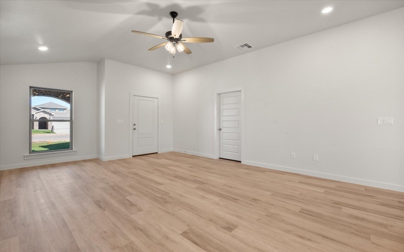 3007 139th Street, Lubbock, TX 79423, 3 Habitaciones Habitaciones , ,2 BañosBaños,Residential,En Venta,3007 139th Street,0,202562092