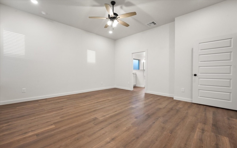 10608 Beaufort Avenue, Lubbock, TX 79424, 4 Habitaciones Habitaciones , ,2 BañosBaños,Residential,En Venta,10608 Beaufort Avenue,0,202562098