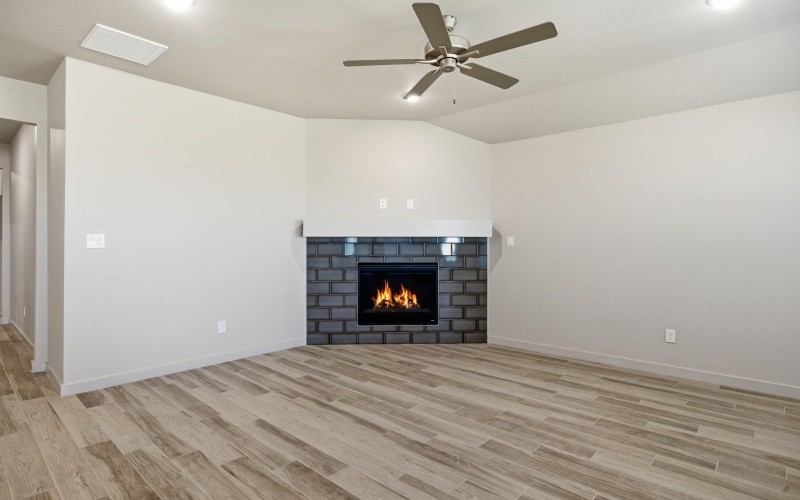 616 E 13th Street, Wolfforth, TX 79382, 4 Bedrooms Bedrooms, ,2 BathroomsBathrooms,Residential,For Sale,616 E 13th Street,0,202562119