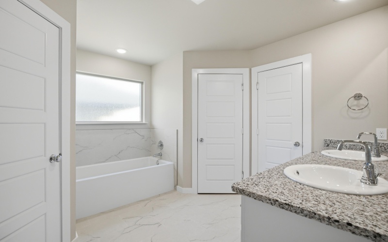 618 E 13th Street, Wolfforth, TX 79382, 3 Bedrooms Bedrooms, ,2 BathroomsBathrooms,Residential,For Sale,618 E 13th Street,0,202562120