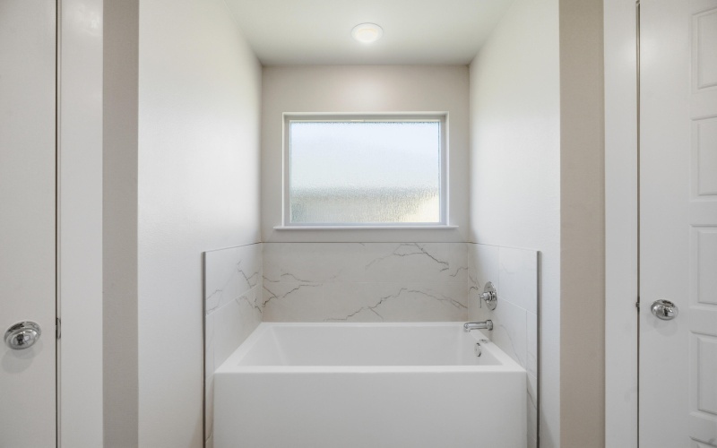 618 E 13th Street, Wolfforth, TX 79382, 3 Bedrooms Bedrooms, ,2 BathroomsBathrooms,Residential,For Sale,618 E 13th Street,0,202562120