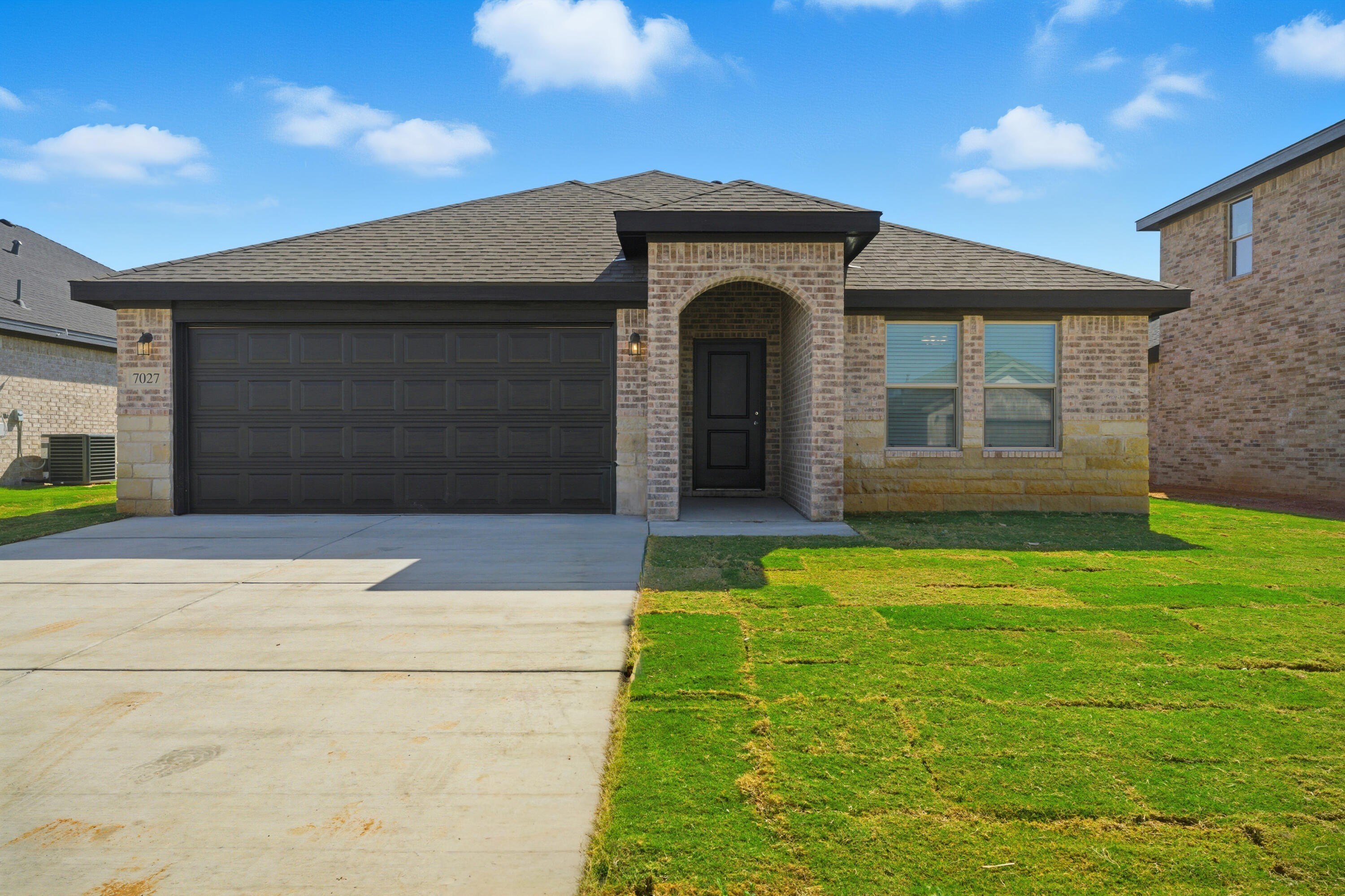 7027 25th Street, Lubbock, TX 79407, 4 Bedrooms Bedrooms, ,2 BathroomsBathrooms,Residential,For Sale,7027 25th Street,0,202562121