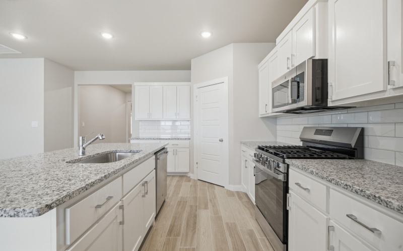7027 25th Street, Lubbock, TX 79407, 4 Bedrooms Bedrooms, ,2 BathroomsBathrooms,Residential,For Sale,7027 25th Street,0,202562121