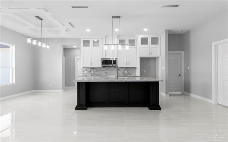 1309 E Evergreen Street, San Juan, TX 78589, 4 Bedrooms Bedrooms, ,2 BathroomsBathrooms,Residential,For Sale,1309 E Evergreen Street,467649