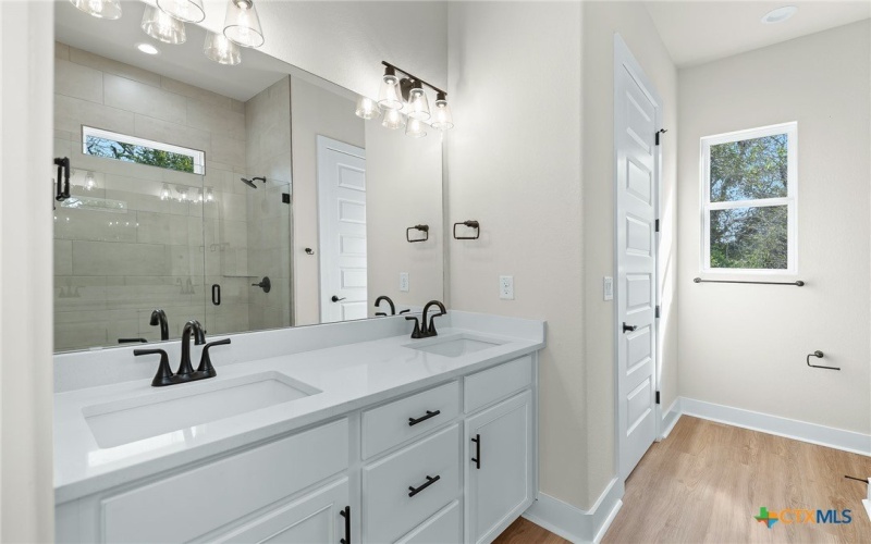 223 W Allen Street, Bartlett, TX 76511, 3 Bedrooms Bedrooms, ,2 BathroomsBathrooms,Residential,For Sale,223 W Allen Street,0,595011