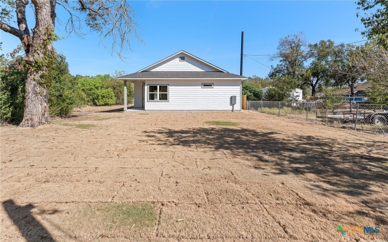 223 W Allen Street, Bartlett, TX 76511, 3 Bedrooms Bedrooms, ,2 BathroomsBathrooms,Residential,For Sale,223 W Allen Street,0,595011