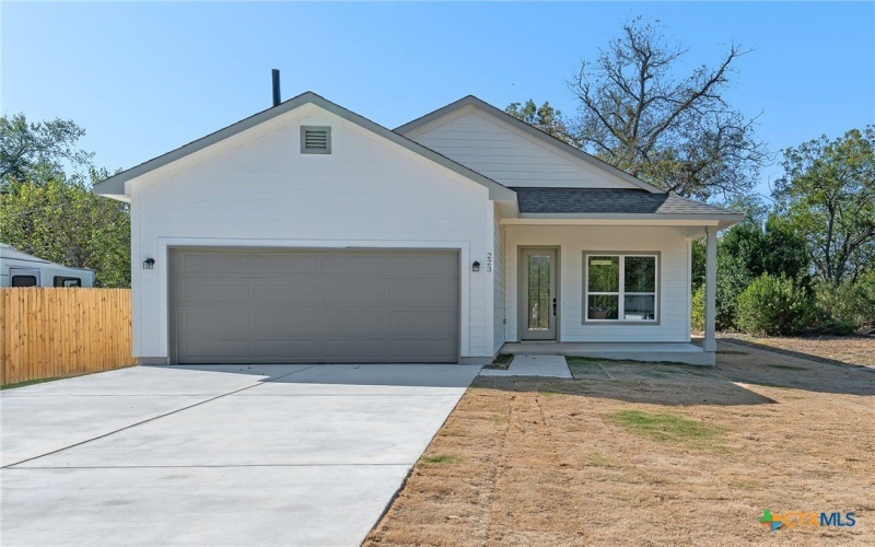 223 W Allen Street, Bartlett, TX 76511, 3 Bedrooms Bedrooms, ,2 BathroomsBathrooms,Residential,For Sale,223 W Allen Street,0,595011