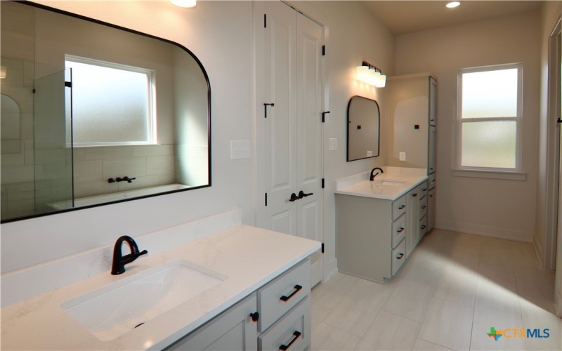 2119 Iron Branch Road, Temple, TX 76502, 4 Habitaciones Habitaciones , ,3 BañosBaños,Residential,En Venta,2119 Iron Branch Road,0,595660