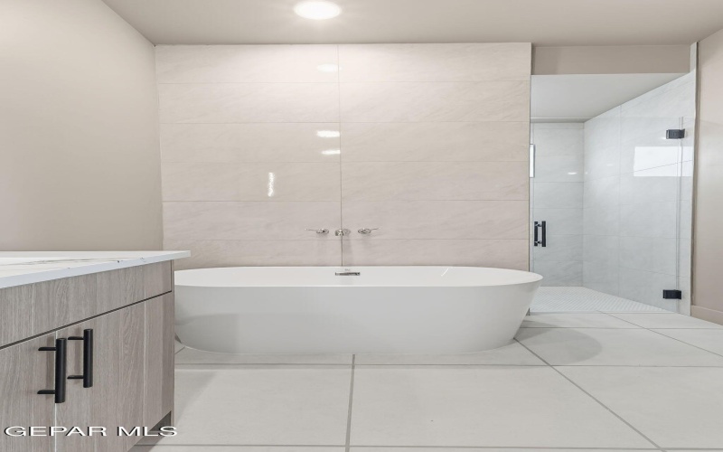 7436 Cimarron Rim Drive, El Paso, TX 79911, 5 Bedrooms Bedrooms, ,3 BathroomsBathrooms,Residential,For Sale,7436 Cimarron Rim Drive,0,932440