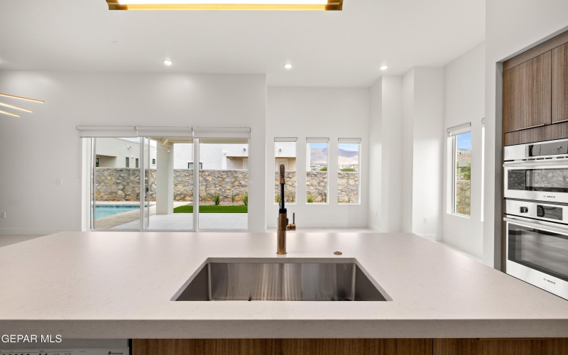 7436 Cimarron Rim Drive, El Paso, TX 79911, 5 Bedrooms Bedrooms, ,3 BathroomsBathrooms,Residential,For Sale,7436 Cimarron Rim Drive,0,932440