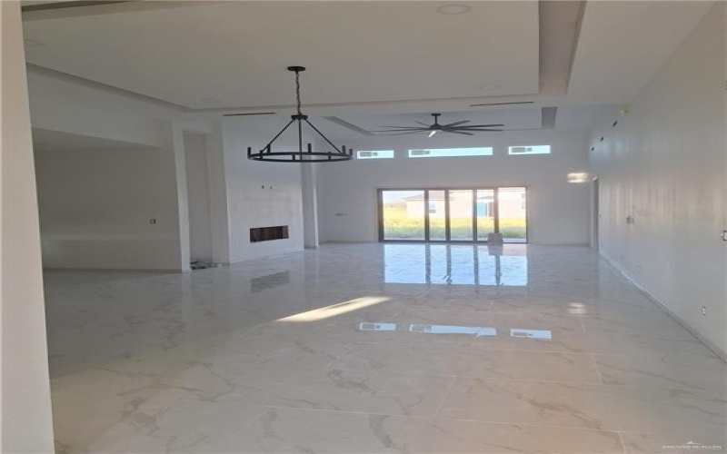 3013 N Elm Avenue, Edinburg, TX 78541, 4 Bedrooms Bedrooms, ,3 BathroomsBathrooms,Residential,For Sale,3013 N Elm Avenue,0,483832