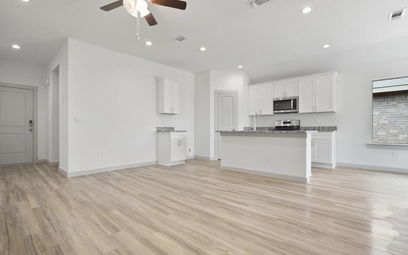 612 15th Street, Wolfforth, TX 79382, 3 Habitaciones Habitaciones , ,2 BañosBaños,Residential,En Venta,612 15th Street,0,202562130