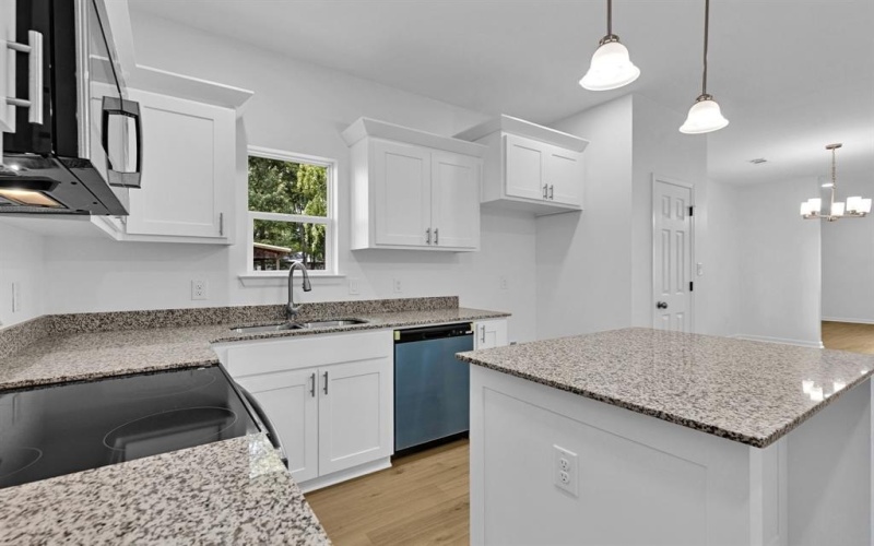 240 Elm Street, Winona, TX 75792, 3 Bedrooms Bedrooms, ,2 BathroomsBathrooms,Residential,For Sale,240 Elm Street,0,21086442