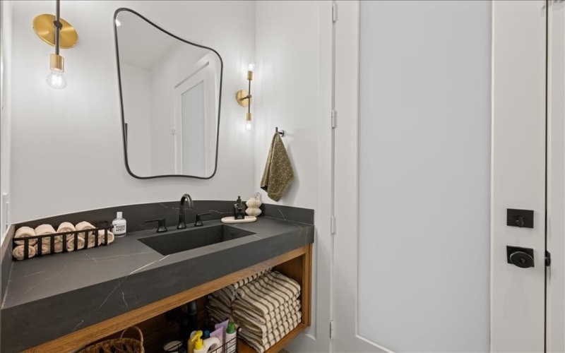 5839 Richmond Avenue, Dallas, TX 75206, 4 Habitaciones Habitaciones , ,5 BañosBaños,Residential,En Venta,5839 Richmond Avenue,0,21087992