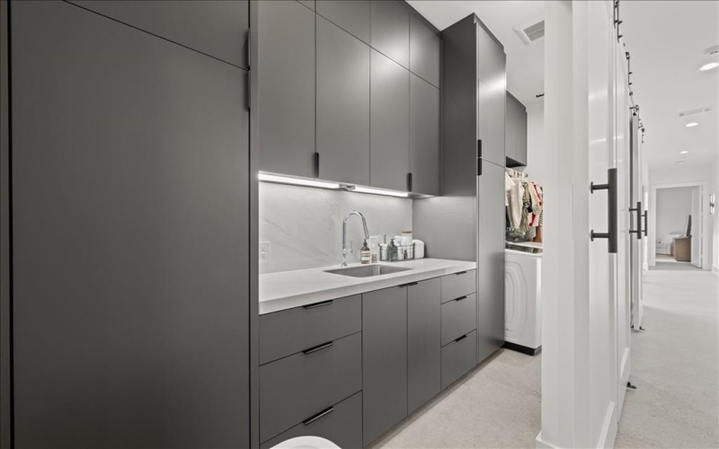 5839 Richmond Avenue, Dallas, TX 75206, 4 Habitaciones Habitaciones , ,5 BañosBaños,Residential,En Venta,5839 Richmond Avenue,0,21087992