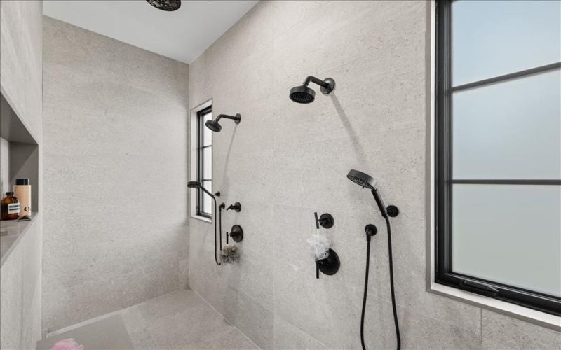 5839 Richmond Avenue, Dallas, TX 75206, 4 Habitaciones Habitaciones , ,5 BañosBaños,Residential,En Venta,5839 Richmond Avenue,0,21087992