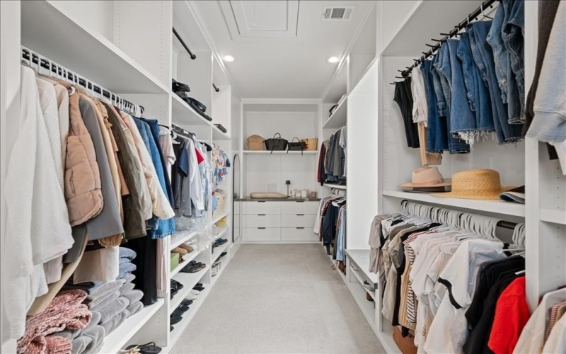 5839 Richmond Avenue, Dallas, TX 75206, 4 Habitaciones Habitaciones , ,5 BañosBaños,Residential,En Venta,5839 Richmond Avenue,0,21087992