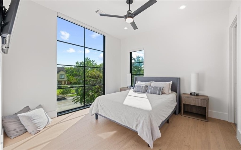 5839 Richmond Avenue, Dallas, TX 75206, 4 Habitaciones Habitaciones , ,5 BañosBaños,Residential,En Venta,5839 Richmond Avenue,0,21087992