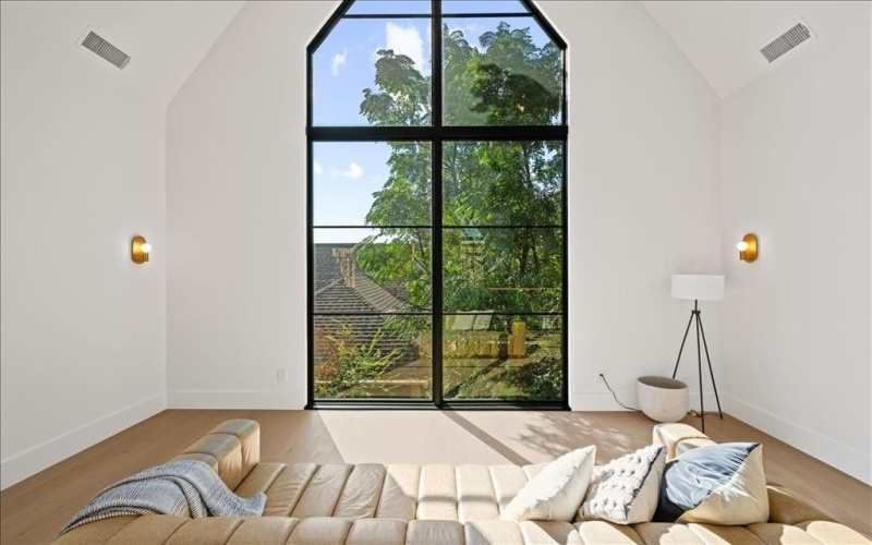 5839 Richmond Avenue, Dallas, TX 75206, 4 Habitaciones Habitaciones , ,5 BañosBaños,Residential,En Venta,5839 Richmond Avenue,0,21087992