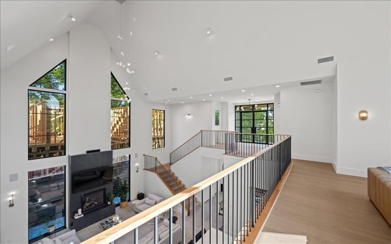 5839 Richmond Avenue, Dallas, TX 75206, 4 Habitaciones Habitaciones , ,5 BañosBaños,Residential,En Venta,5839 Richmond Avenue,0,21087992